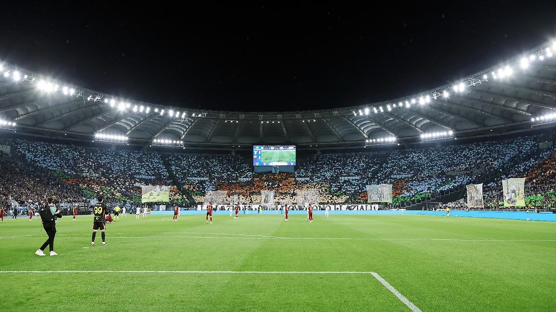 La coreografia della Curva Nord