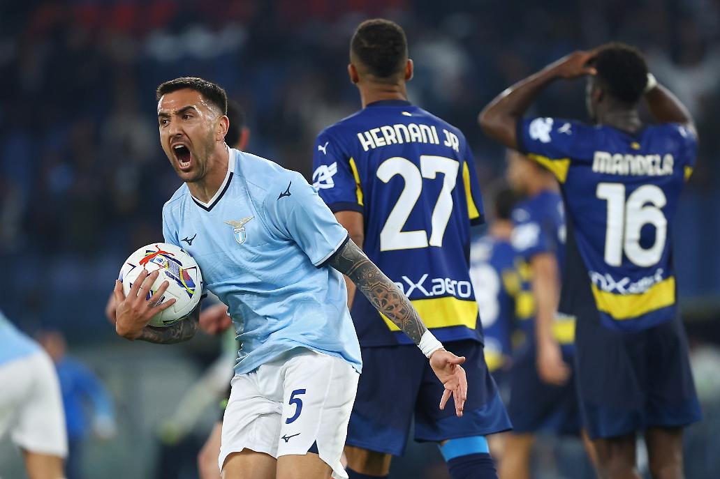La grinta di Vecino dopo il 2-2