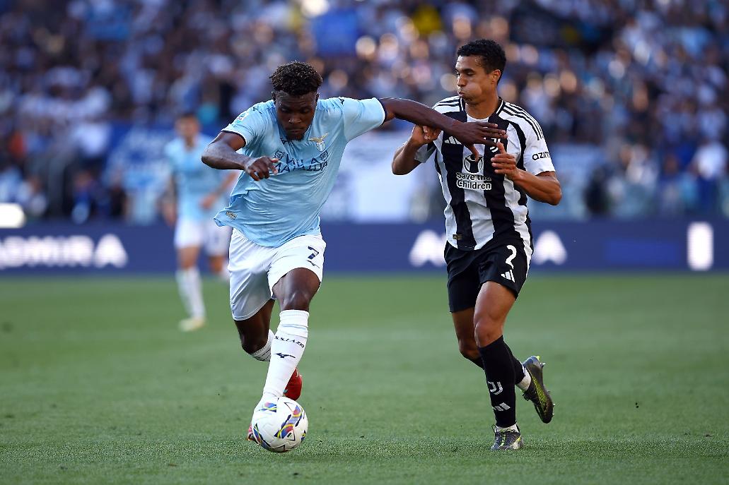 Dele-Bashiru prova ad andare via