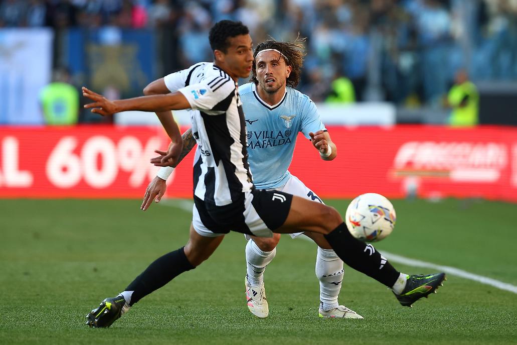 Pellegrini cerca di andare via