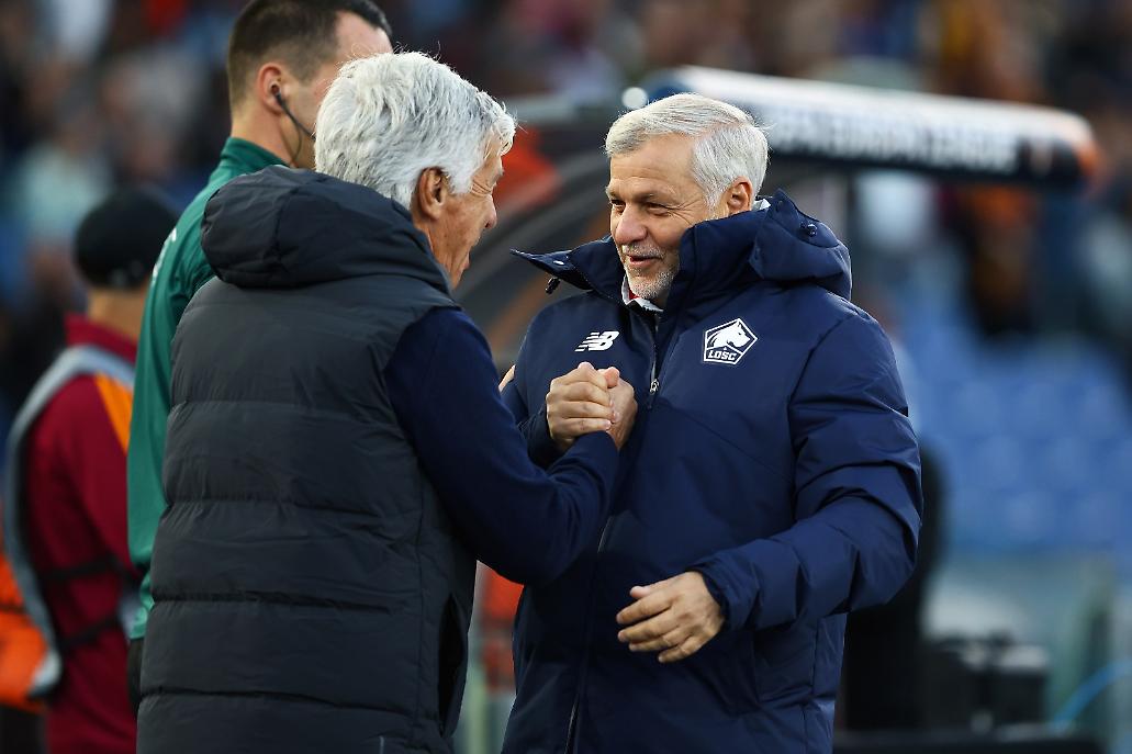 I due allenatori prima del match