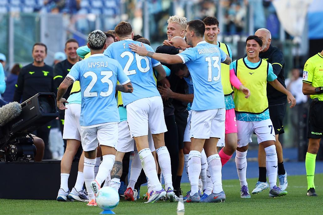 Esultanza Lazio dopo l'1-1