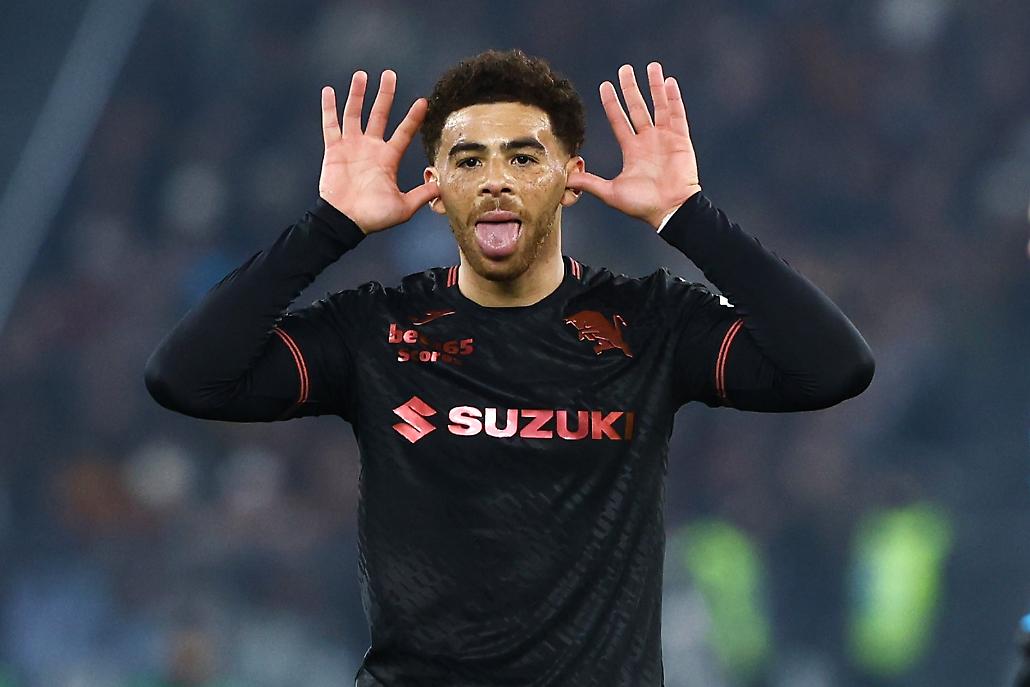 L'esultanza di Adams