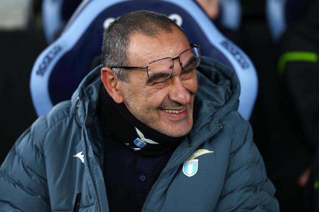 Sarri sorridente prima del match