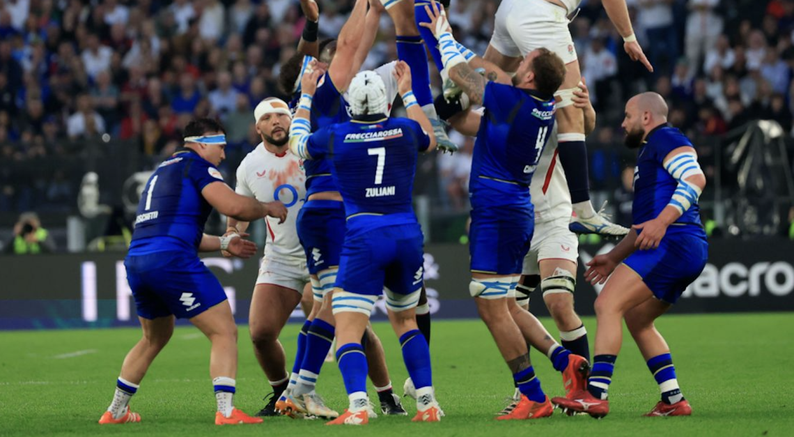 Fischetti durante una rimessa