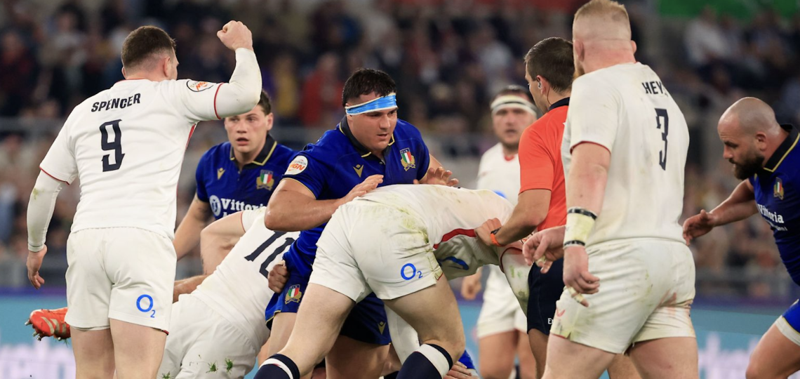 Fischetti in mischia