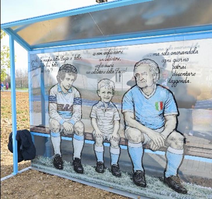 La panchina donata dai ragazzi della Curva Nord e da Agostino Lattuille