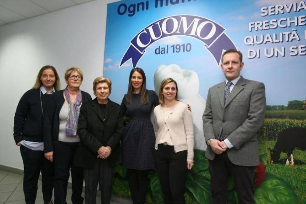 Claudia Pacilli, Stefania, Cristina, Giovanna e Laura Cuomo e Andrea Pacilli (foto: PIRAZZI)