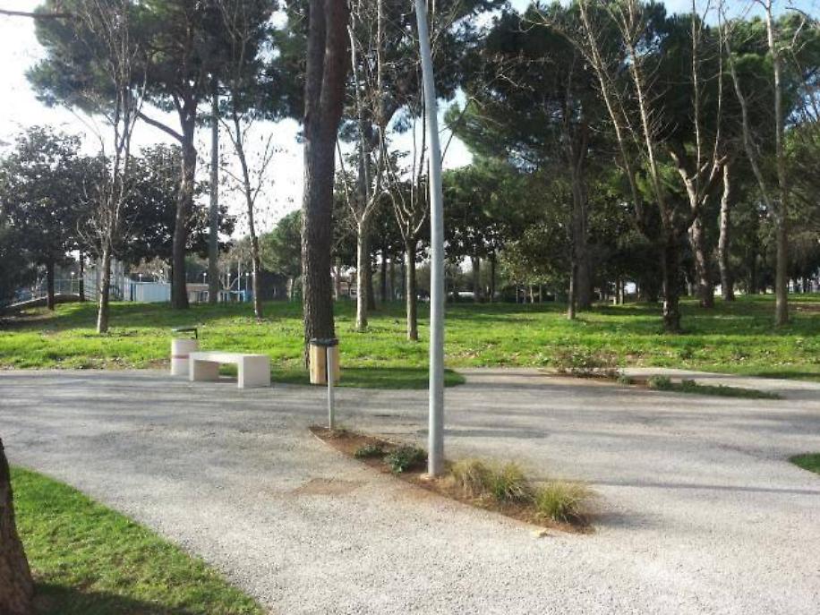 Un'altra immagine del parco di via dei Mille 