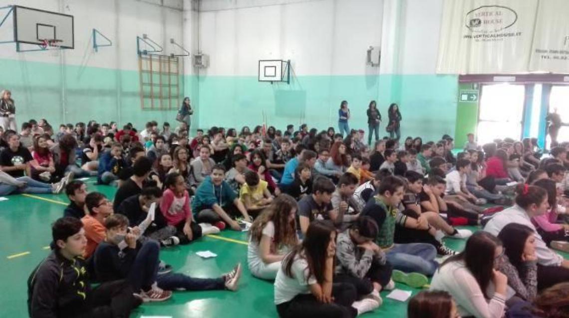 I ragazzi e le ragazze che hanno assistito all'esibizione 