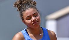 Paolini senza problemi al terzo turno, Zverev avanza ma perde ancora un set