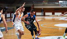 Latina vince anche a Jesi e resta al comando della classifica