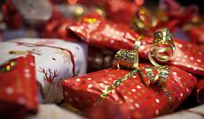 Natale 2025, italiani puntuali: il picco degli acquisti online &egrave; a inizio dicembre