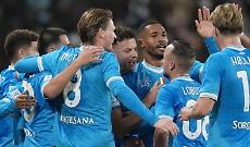 Neres regala al Napoli la Supercoppa Italiana