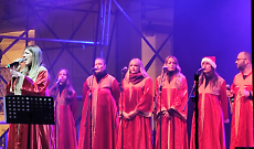 Latina, dai ritmi gospel al suono del dono