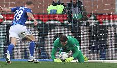 Carnesecchi para il rigore a Nico Paz al 98': Como-Atalanta 0-0