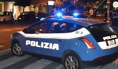 Auto in panne in strada periferica, interviene la Volante: donna denunciata per rifiuto dell&rsquo;alcol test