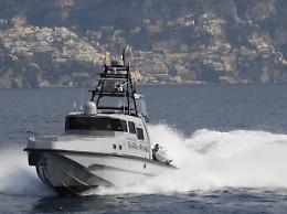Taxi del  mare abusivi, arrivano le multe