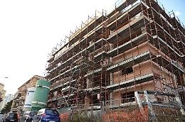 I fantasmi dei Ppe sui cantieri sospesi