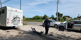 Rubano un camper e causano un incidente 