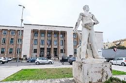 Abusi, l’ex prof di religione chiede lo sconto