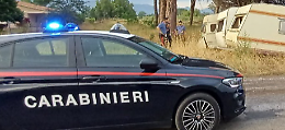 Roulotte senza documenti in un’area verde di Latina: denunciata una 54enne per ricettazione
