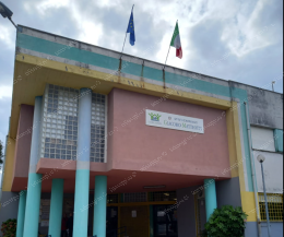 Irruzione nella notte a scuola: rubati i pc degli alunni