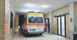  Accoltellato alla gola da un amico durante una lite