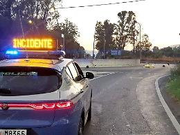 Incidente mortale: rotatoria omologata, ma risulta irregolare