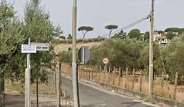 Dramma nel casolare, 35enne indiano trovato senza vita