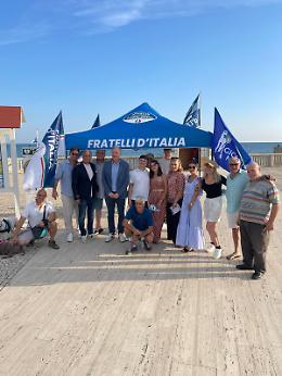 FdI Latina: "Sul lungomare per spiegare le riforme del Governo Meloni*

