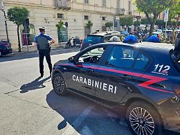 Alla guida con una patente falsa: la sua era stata revocata 10 anni fa