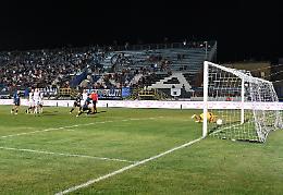Latina beffato all'ultimo minuto di recupero, al Francioni finisce 1-1