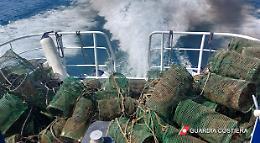 Lotta alla pesca di frodo, sequestrati 2 km di attrezzatura illegale 