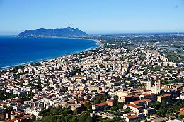 Terracina, Azione: «Stagione estiva da dimenticare»