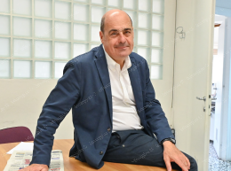 Zingaretti: "Lavoro e dignità, i temi per costruire il futuro"