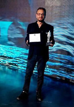 Premio Lucio Dalla, a Dario Calderone il premio della Critica

