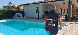 Scoperto il giro delle fatture false: 16 denunce, sequestro da 8,5 milioni di euro