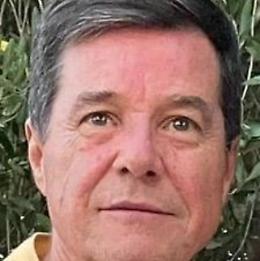 Contrae una grave polmonite in vacanza, muore il consigliere comunale Luciano Colantone