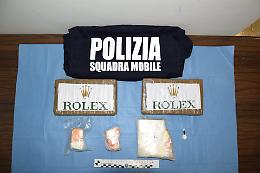 Tre chili di cocaina "brandizzata", arrestato un uomo