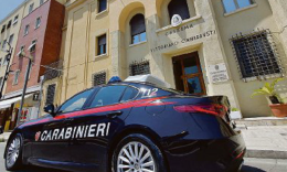 Raggirano un’anziana e si fanno consegnare 755 euro, coppia denunciata per truffa