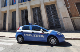 Continuava a guidare senza patente e a delinquere