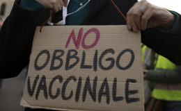 Cancellate le multe ai No-Vax, ma niente rimborsi: la scelta del Governo