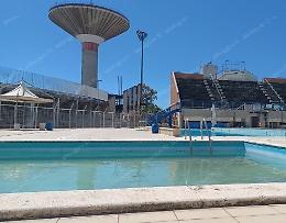 Piscina, le associazioni al Comune: "Cambiare oppure impugneremo gli atti"