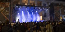 Capodanno in piazza o nei teatri, gli appuntamenti in provincia