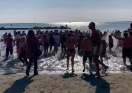 Tuffo di Capodanno, record di partecipanti ad Anzio