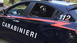 Ruba nel supermercato e fugge usando spray al peperoncino: denunciata
