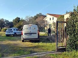 Sbranata dai cani, il proprietario  sotto inchiesta si difende