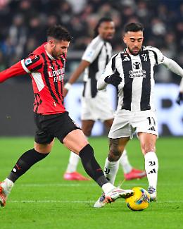 Il Napoli sbanca Bergamo e va in fuga. La Juventus batte il Milan e sale al quarto posto