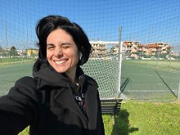 Giordana Angi regala porte e reti al campo di calcio del parco Don Zanardo di Aprilia